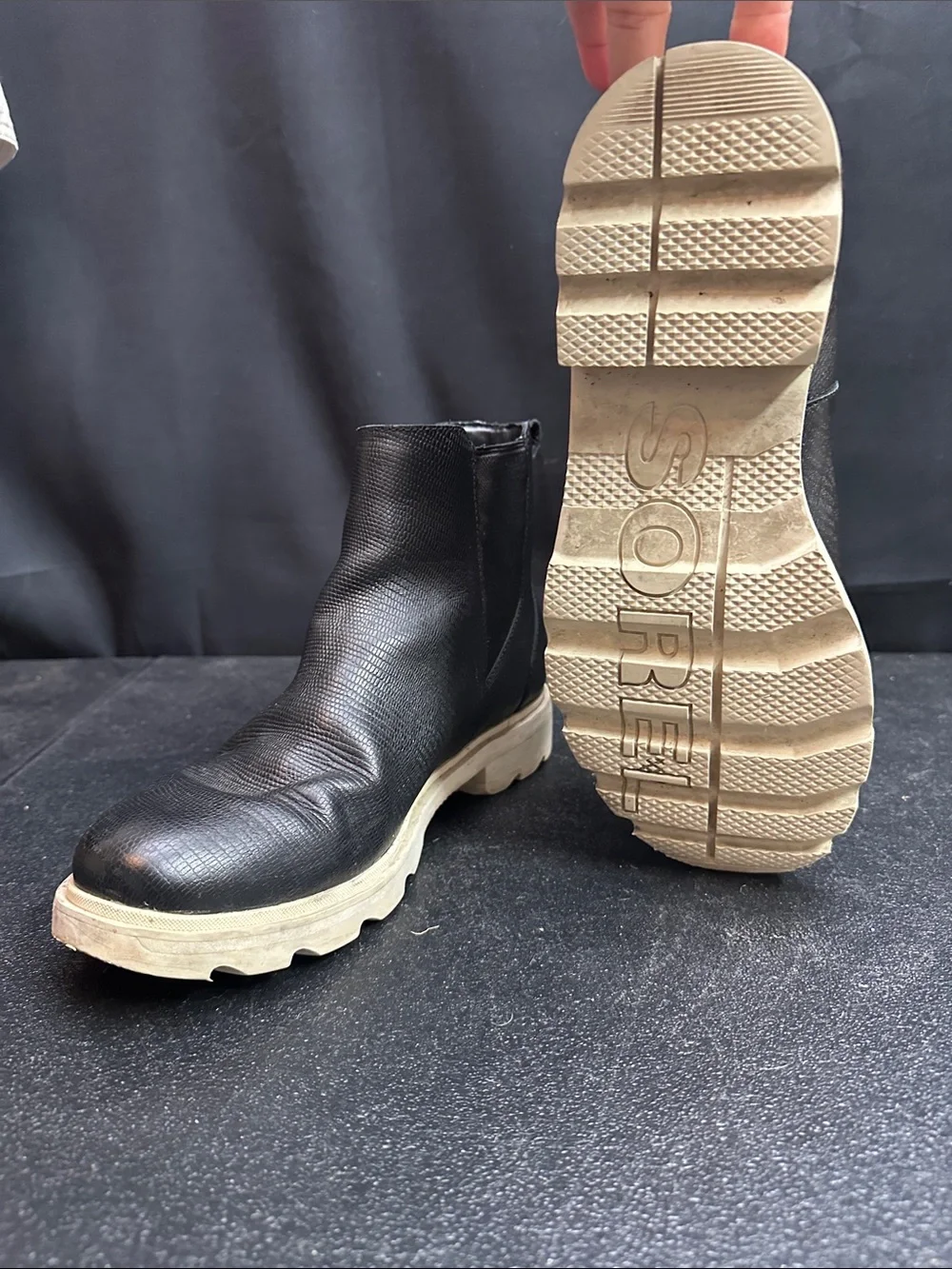Sorel Black weatherproof boots size Woman’s 11